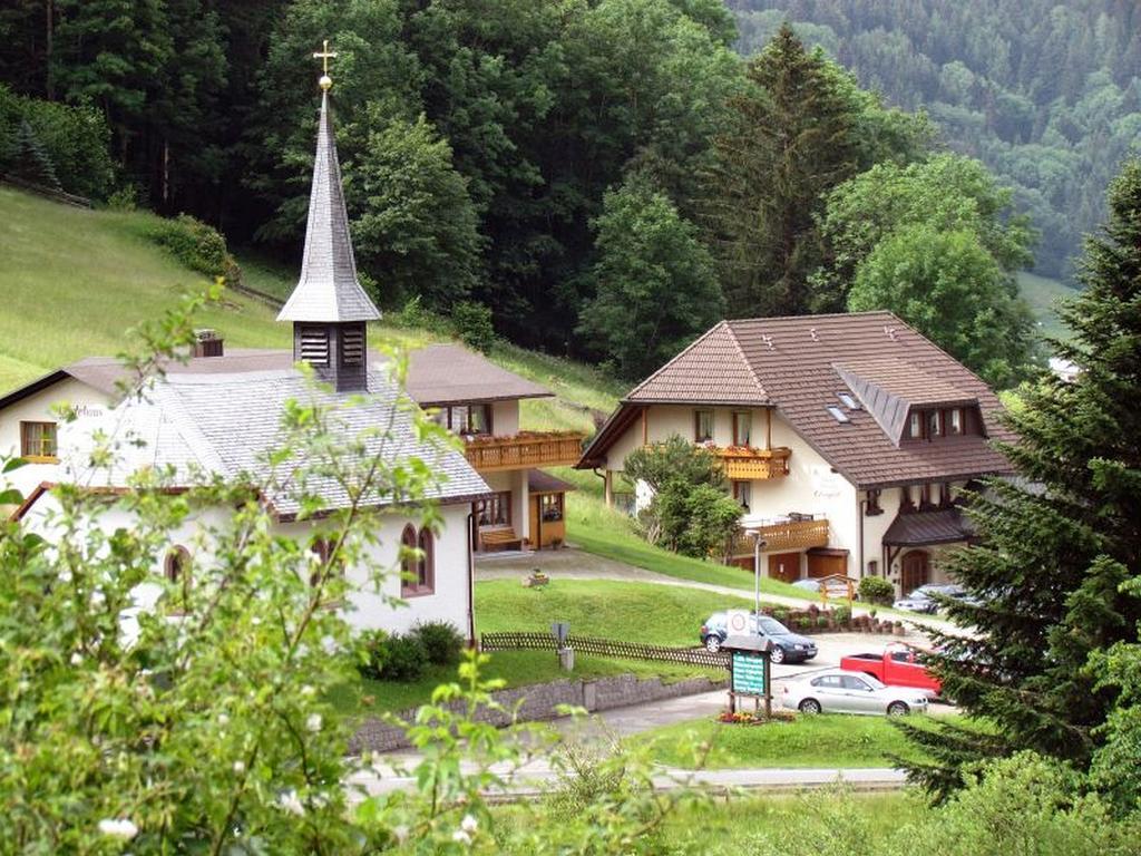 Hotel Obergfell Brandenberg Exterior photo